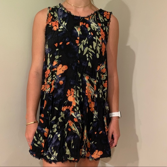Urban outfitters floral sundress - Picture 1 of 2